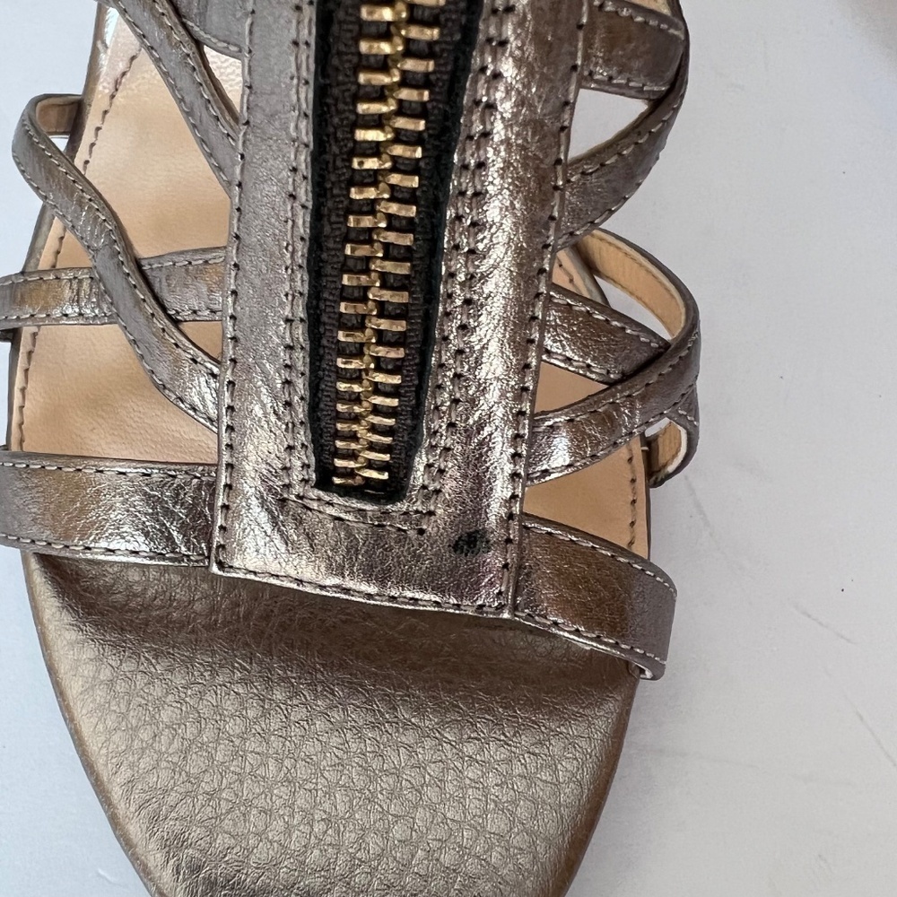 Isola "Angelique" Leather Metallic Zip Front Caged Sandal Size 10 Includes Box - Picture 9 of 10